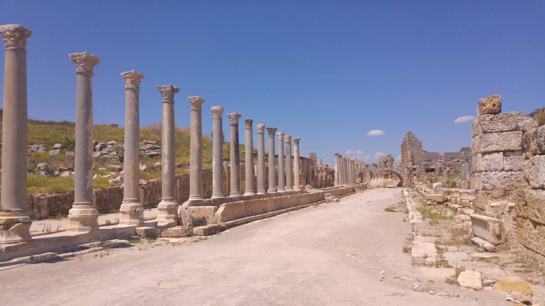 Türkiye'nin en çok merak edilen yerleri! 3'ü İstanbul'da 1'i Ankara'da, 1'i Bursa'da, 4'ü Antalya'da... 7